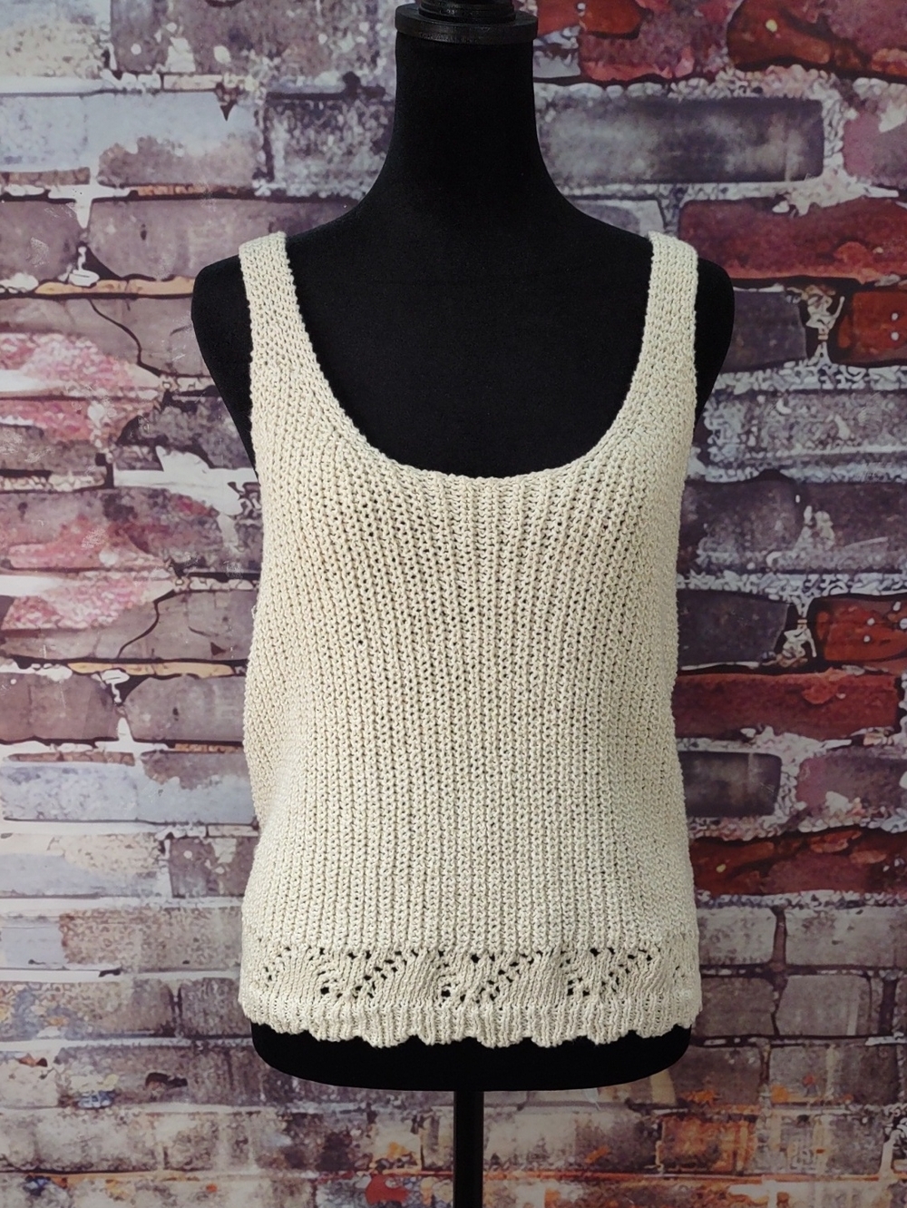 A.N.A. Scoop Neck Tank Top
